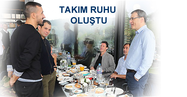 Comolli: Harika bir atmosfer ve takım ruhu oluşmuş durumda