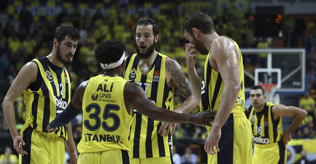 Fenerbahçe Beko, Khimki Moskova’ya konuk oluyor