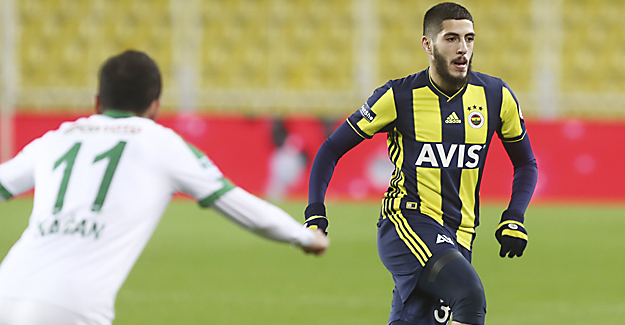 Fenerbahçe'de Yassine Benzia kadro dışı bırakıldı