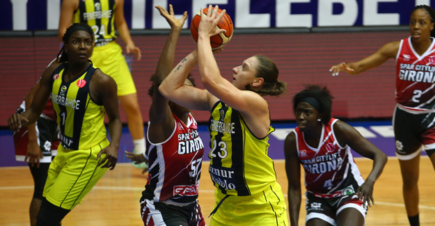 Fenerbahçe Öznur Kablo Avrupa serüvenine galibiyetle başladı