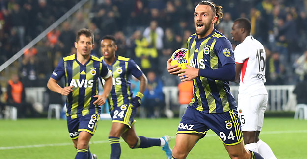 Fenerbahçemiz'den evinde farklı galibiyet