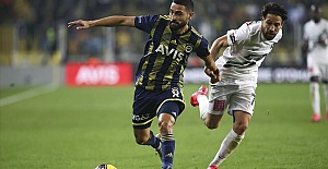 Fenerbahçe 1 puanı yine uzatmada kurtardı