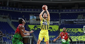 Fenerbahçe Beko 83-79 Pınar Karşıyaka