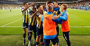 Fenerbahçe'de teknik direktörsüz geçen 8 ay!