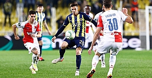 Fenerbahçe 2-3 Slavia Prag